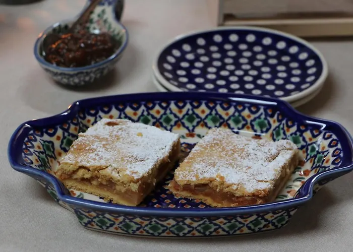 Pszczelarnia Dom Pracy Tworczej 팜스테이 Wilkanow