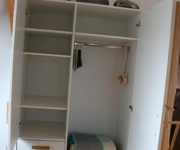 팜스테이 Pszczelarnia Dom Pracy Tworczej Wilkanow