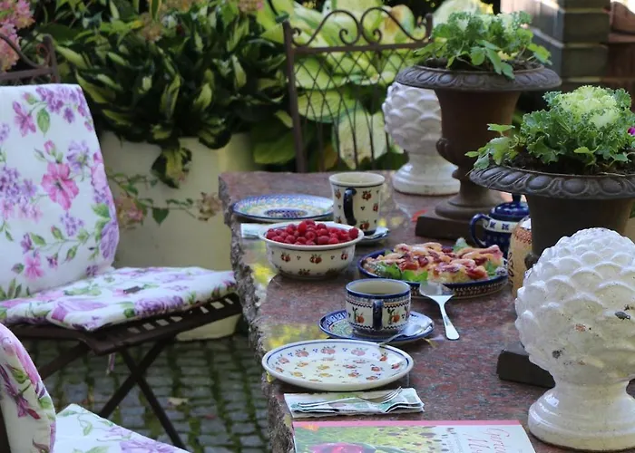 팜스테이 Pszczelarnia Dom Pracy Tworczej *